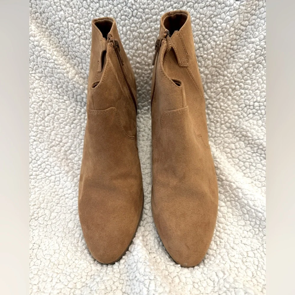 Old Navy Faux-Suede Western Ankle Boots Size 8 - Picture 3 of 5